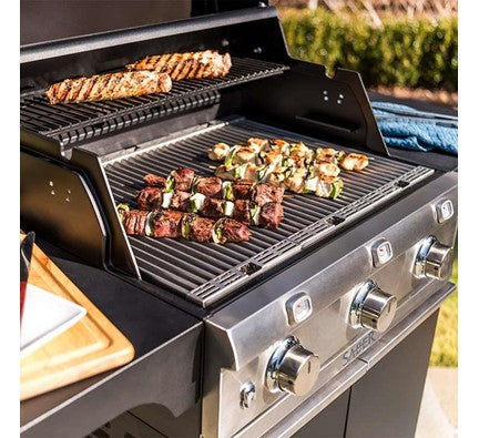 Saber Deluxe 3-Burner Infrared Gas BBQ – Black