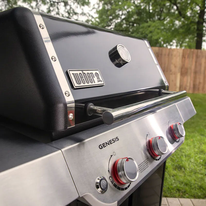 Weber Genesis E-315 Gas BBQ, 3-Burner – Black
