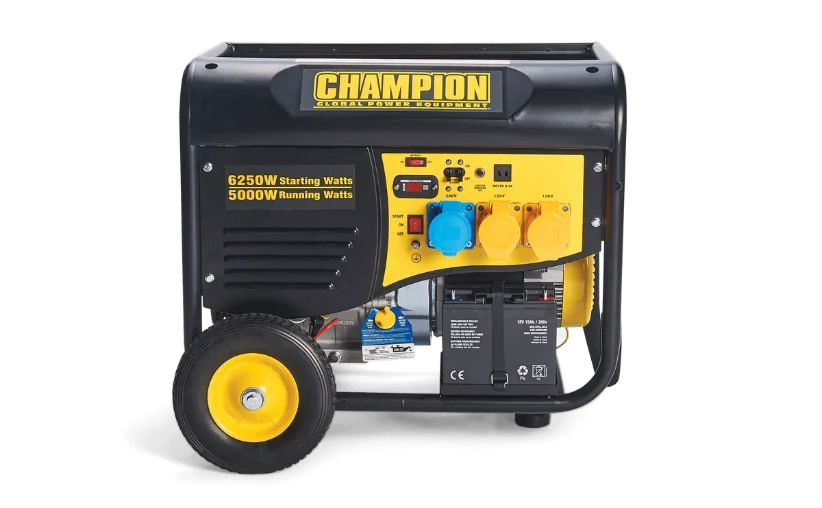 Champion CPG6500E2 5500W Petrol Generator with Electric and Remote Start